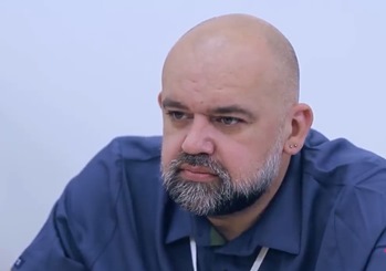Коронавирус – вторая волна более мощная и тяжелая. Интервью с главврачом Коммунарки Денисом Проценко.